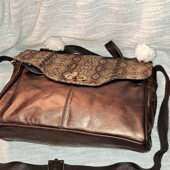 Sandra Valencia New Numbered Croc Embossed Aztec Pattern. NWT - Picture 7 of 16